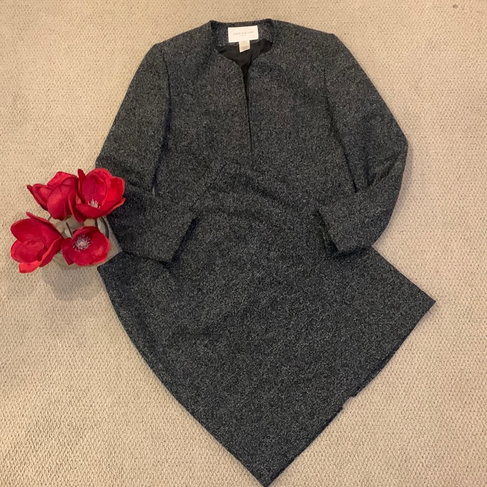 🌹 Vintage Jones New York • Sharp Classy Gray 2 Piece Skirt Suit •
